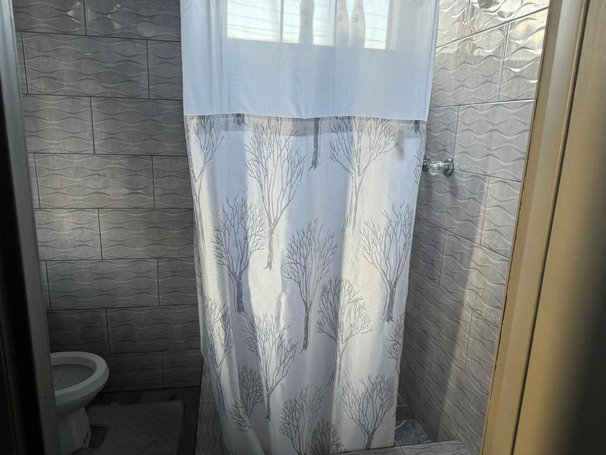 Jj Guest House Branns Hamlet Екстериор снимка