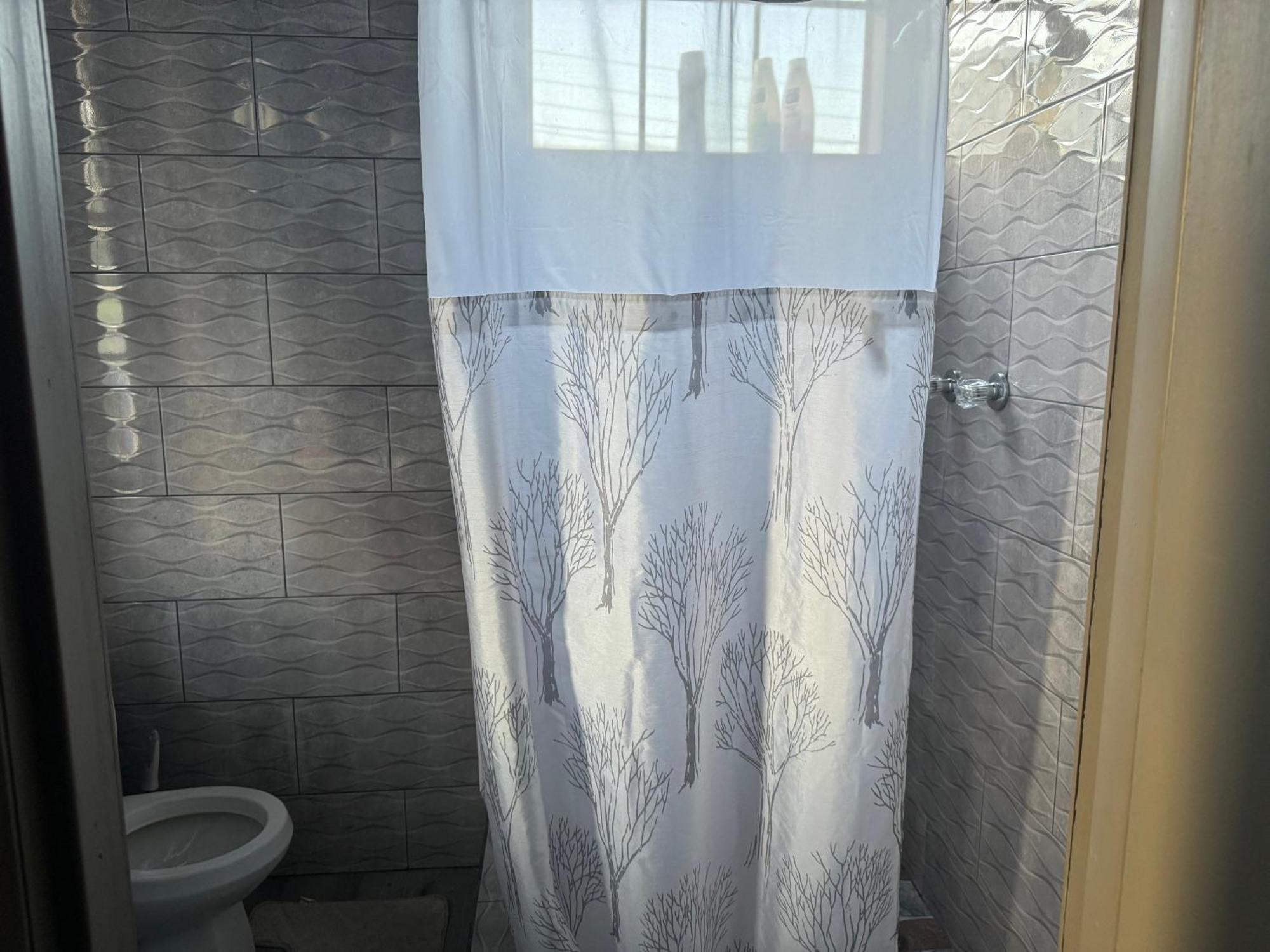 Jj Guest House Branns Hamlet Екстериор снимка