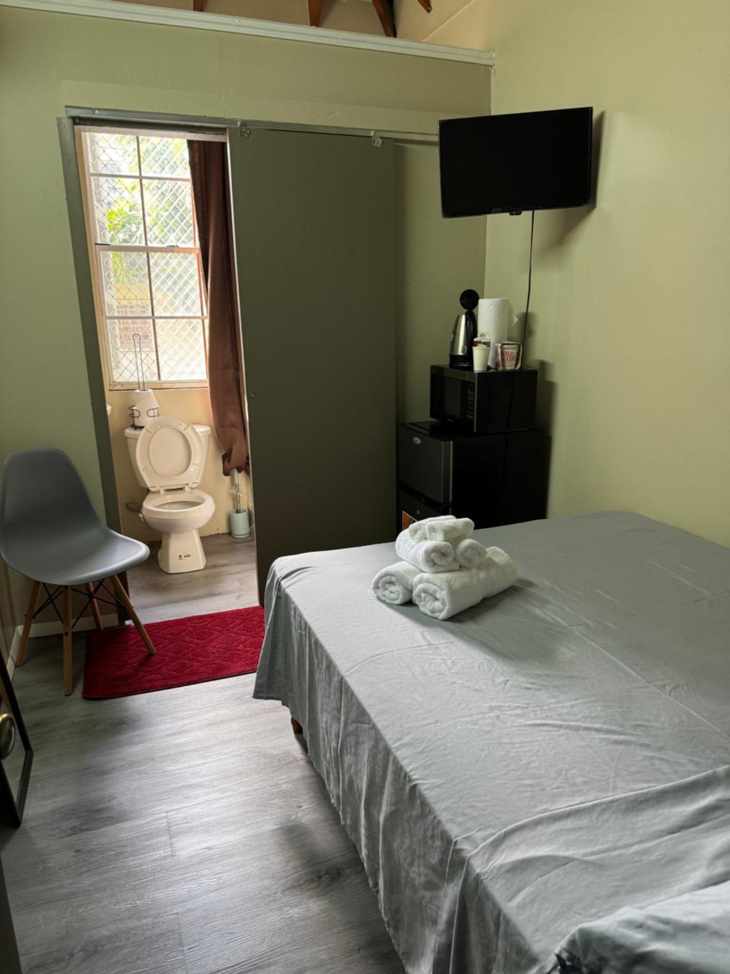 Jj Guest House Branns Hamlet Екстериор снимка