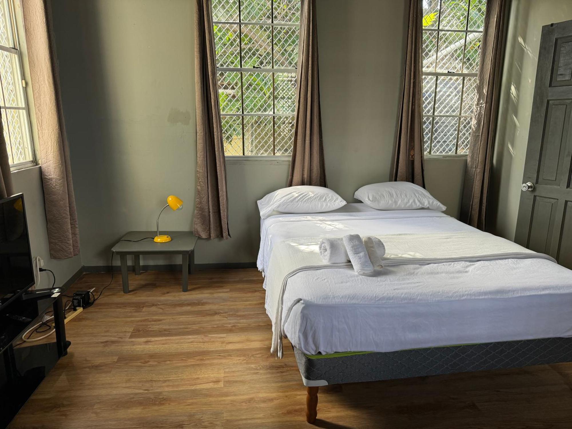 Jj Guest House Branns Hamlet Екстериор снимка